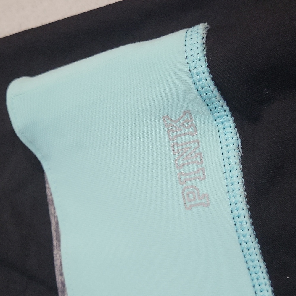 Victoria's Secret PINK Capri Leggings - Picture 10 of 12